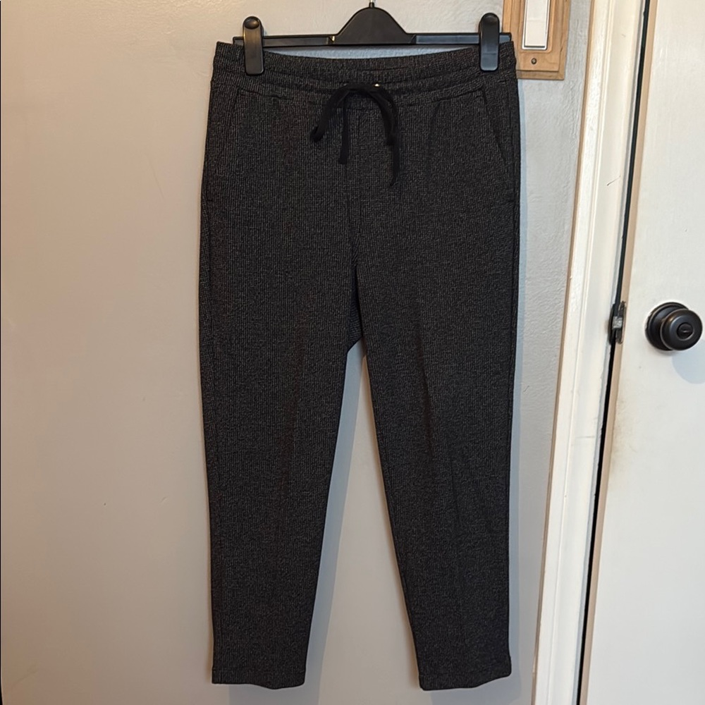 Men's Gray Drawstring Pants